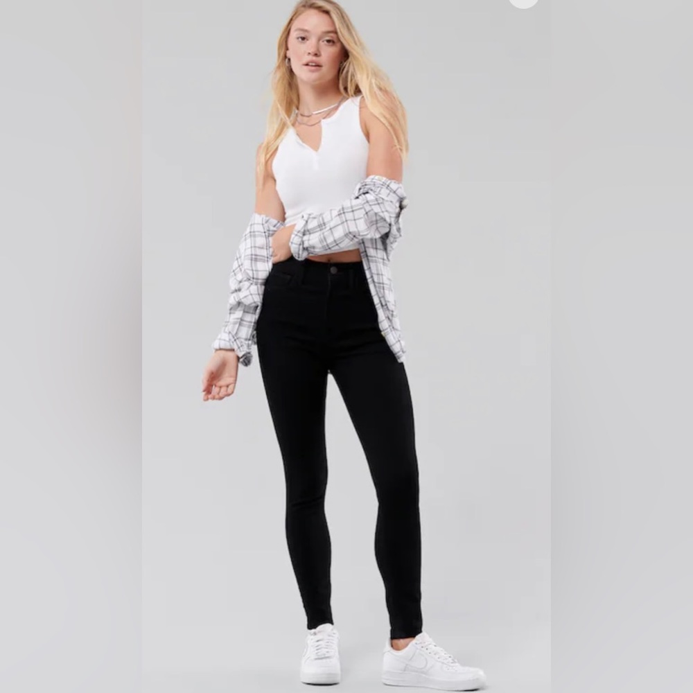 Hollister Women’s Ultra High Rise Super Skinny Jeans Size:3S - W26 L26 - Black - Picture 5 of 7